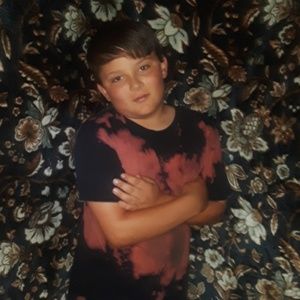 Dark blue pink-red tye dye